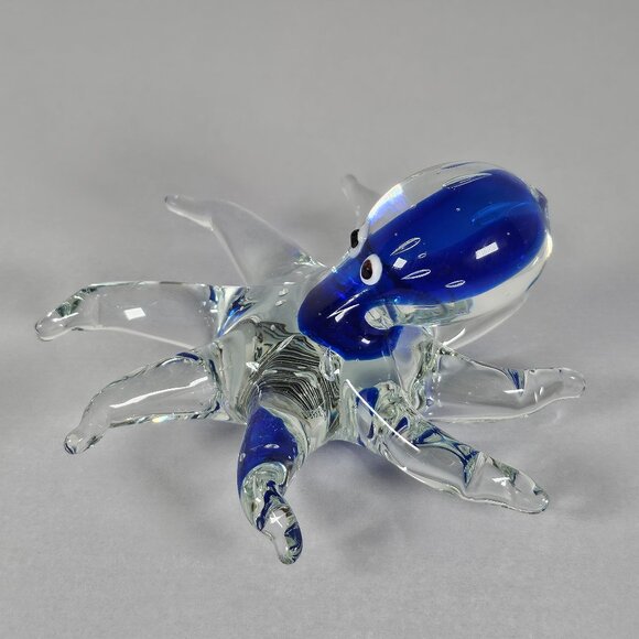 Handmade Handblown Clear/Cobalt Blue Art Glass Octopus Figurine Paperweight - Picture 2 of 12